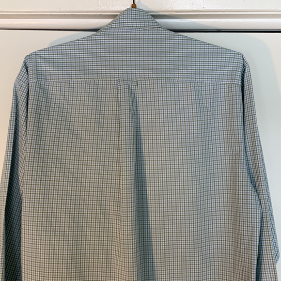 Vineyard Vines (M) - Picture 11 of 15